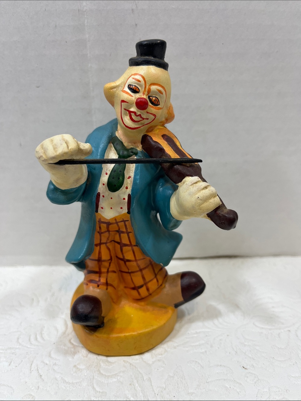 Ceramic Hobo Clown musician Figurine Playing Violin Blue Jacket Orange Pants 5”H